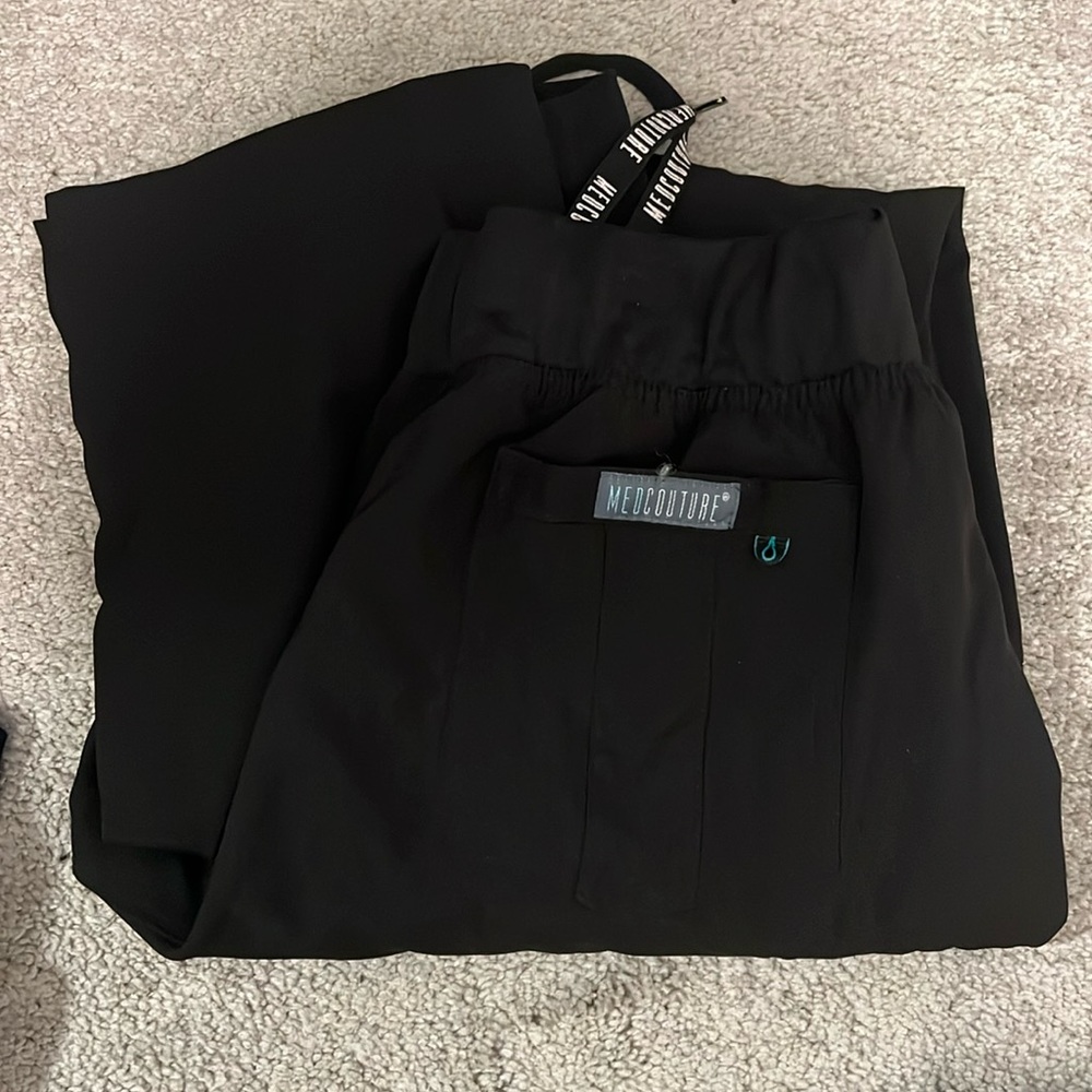 Scrub pants